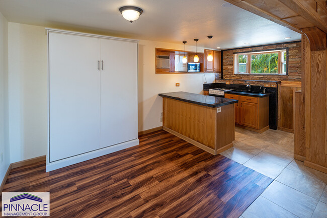 Building Photo - 1843 Alewa Dr