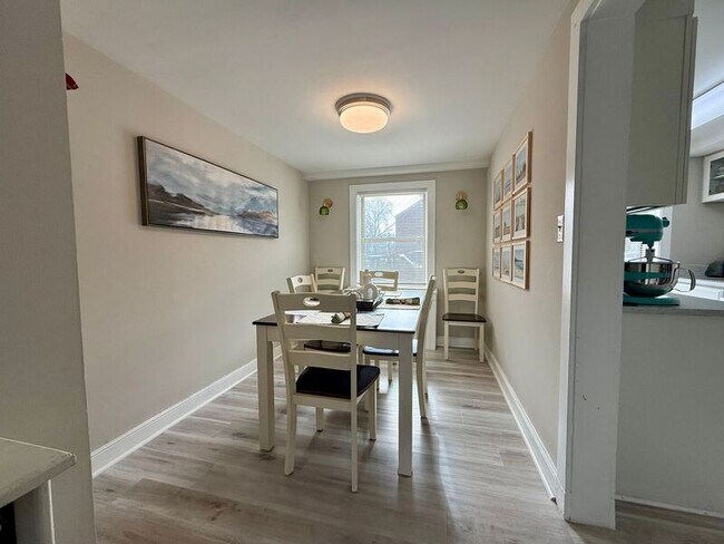 Foto del edificio - 1400 Kenmore Ave