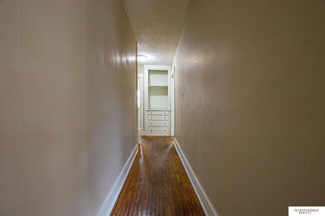 Building Photo - 2800 P St