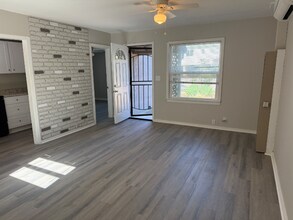 Building Photo - 1771 School St