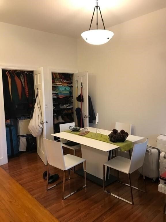 Foto del edificio - 30 E Concord St