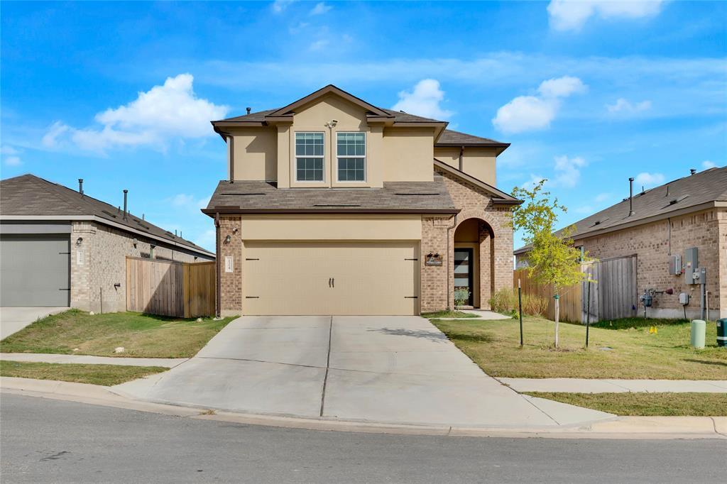 Primary Photo - 124 Canley Lp