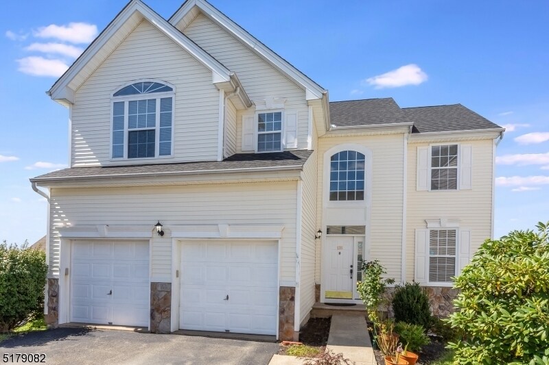 Primary Photo - 135 Winding Hill Dr