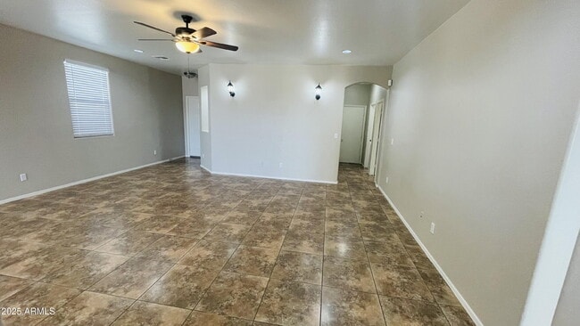 Building Photo - 42447 W Capistrano Dr