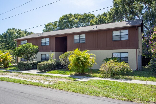 Foto del edificio - 3124 W Sligh Ave