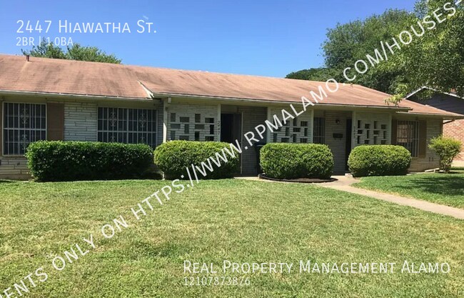 Foto del edificio - 2447 Hiawatha St