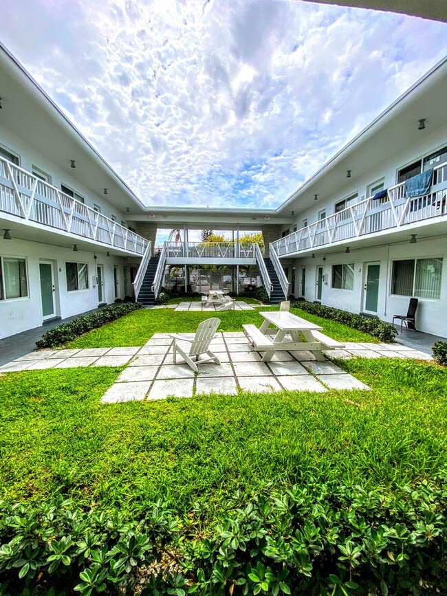 ALL Charm and ready to show off. Miami Bea... - ALL Charm and ready to show off. Miami Bea... Apartment