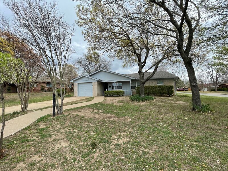 Foto principal - 4009 Westerly Rd