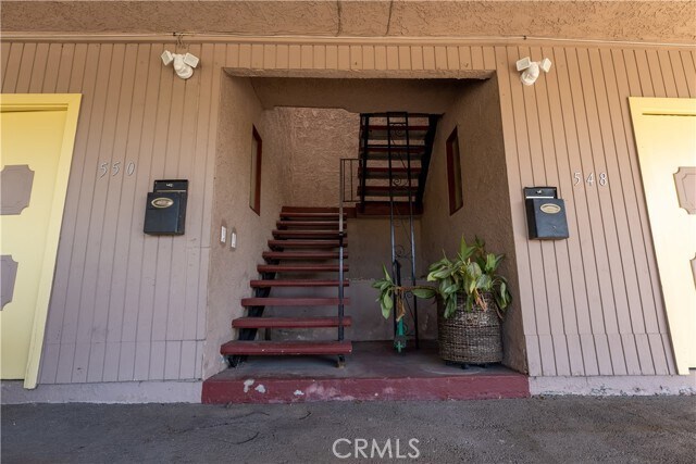 Building Photo - 550 Oleander Dr