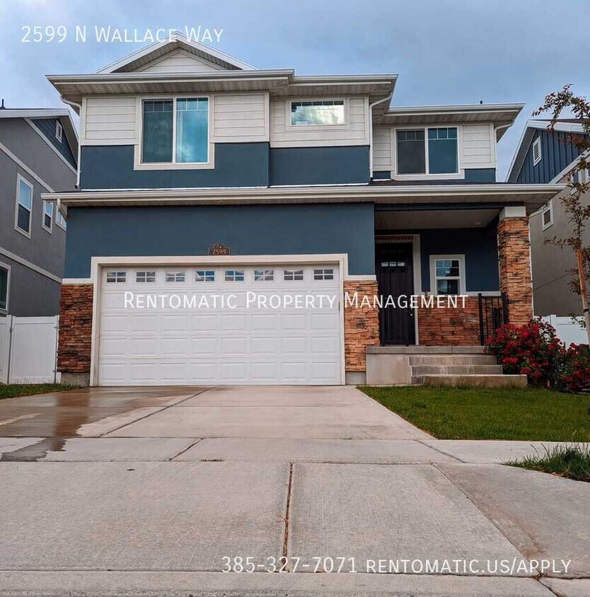 Primary Photo - 2599 N Wallace Way