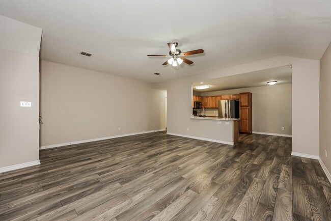 Foto del edificio - 1159 Whispering Meadows