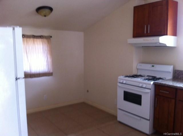 Building Photo - 1244B Ekaha Ave