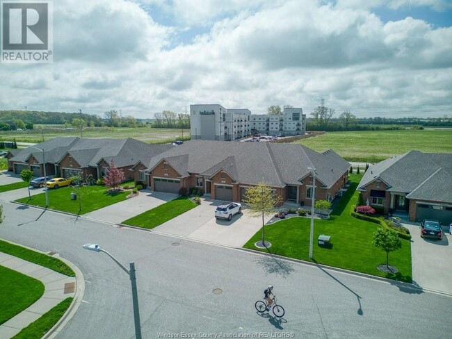 Photo du bâtiment - 1041 Branoff St