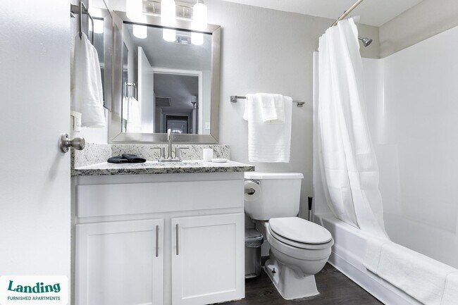 Building Photo - 5704 W Thomas Rd