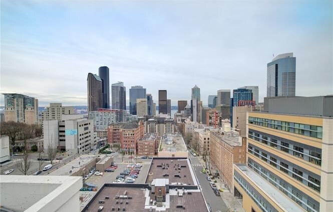 Foto principal - 1105 Spring St