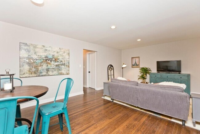 Foto del edificio - 5536 N Sheridan Rd