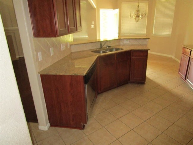 Building Photo - 2414 Appian Way
