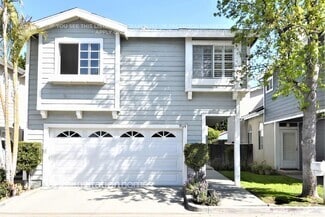 Building Photo - 9324 Burnet Ave