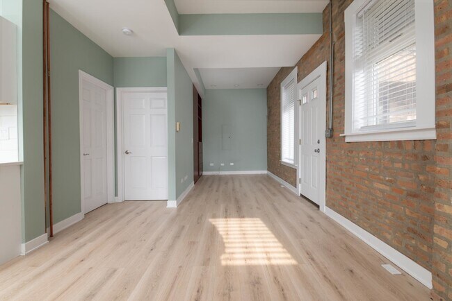 Foto del edificio - 1303 W Flournoy St