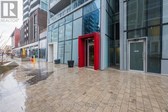 Photo du bâtiment - 25 Baseball Pl