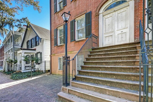 Foto del edificio - 109 E Oglethorpe Ave