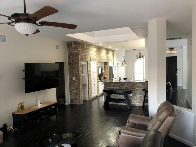 Building Photo - 1101 Old Ml Rd