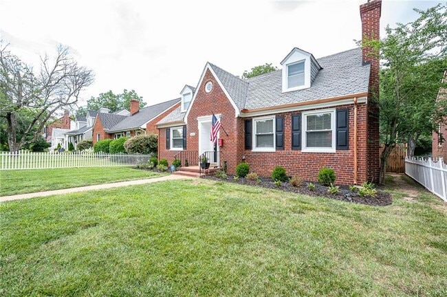 Photo - 4106 Grove Ave House