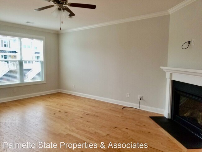 Building Photo - 3 br, 2.5 bath House - 1566 Prince Edward ...