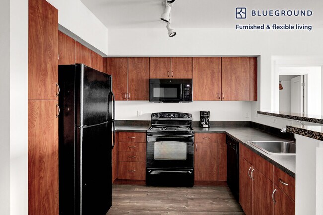 Foto del edificio - 362 Bellevue Way NE