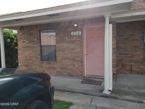 Building Photo - 631 S Hwy 22 A