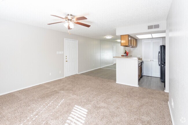1HAB 1BA - 712 ft² - Legacy at 4415