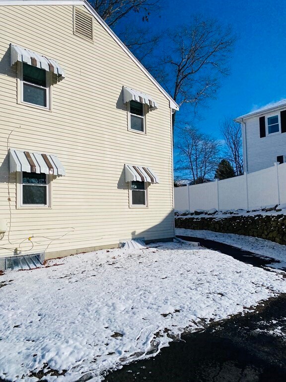 1104 Waverly St, Framingham, MA 01702 Townhome Rentals in Framingham