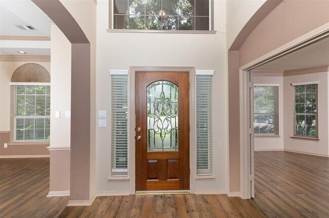 Foto del edificio - 203 Jewel Park Ln