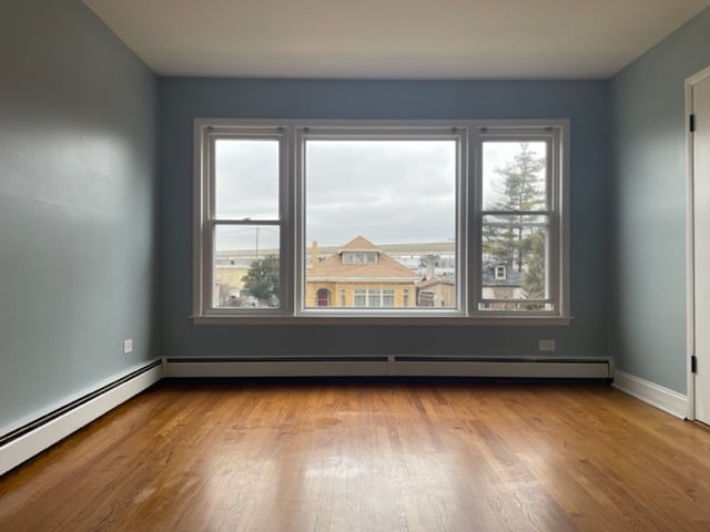 Building Photo - 5421 S Kilbourn Ave