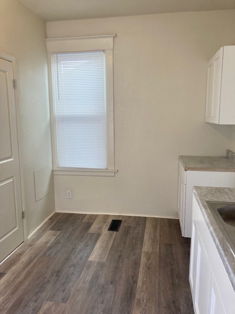 Foto del edificio - 2419 NE Madison Ave