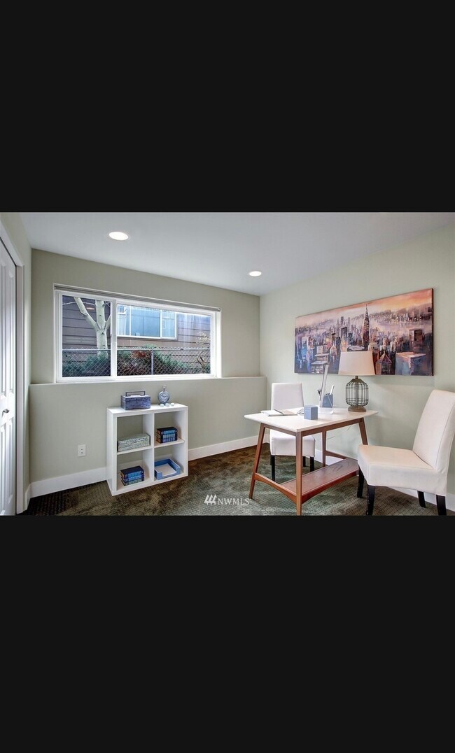 Building Photo - 6713 13th Ave NW