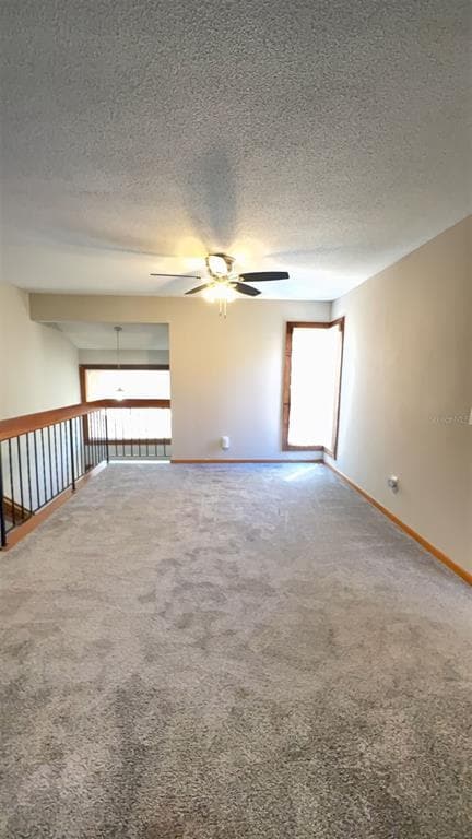 Building Photo - 2 Pine Hurst Ln