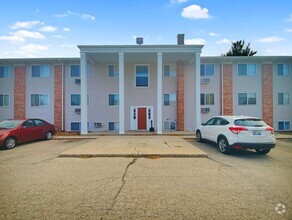 Building Photo - 531 W 20th St