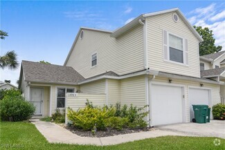 Building Photo - 1590 Trafalgar Ln