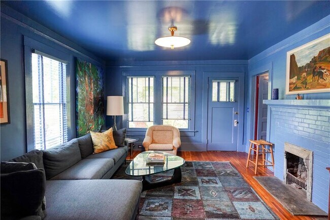 Foto del edificio - 2159 Main St NW