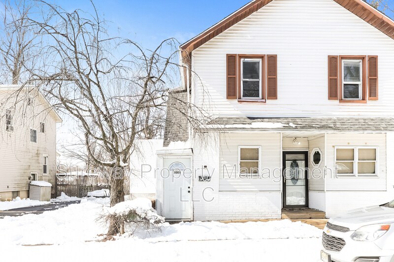 300 Monroe Ave