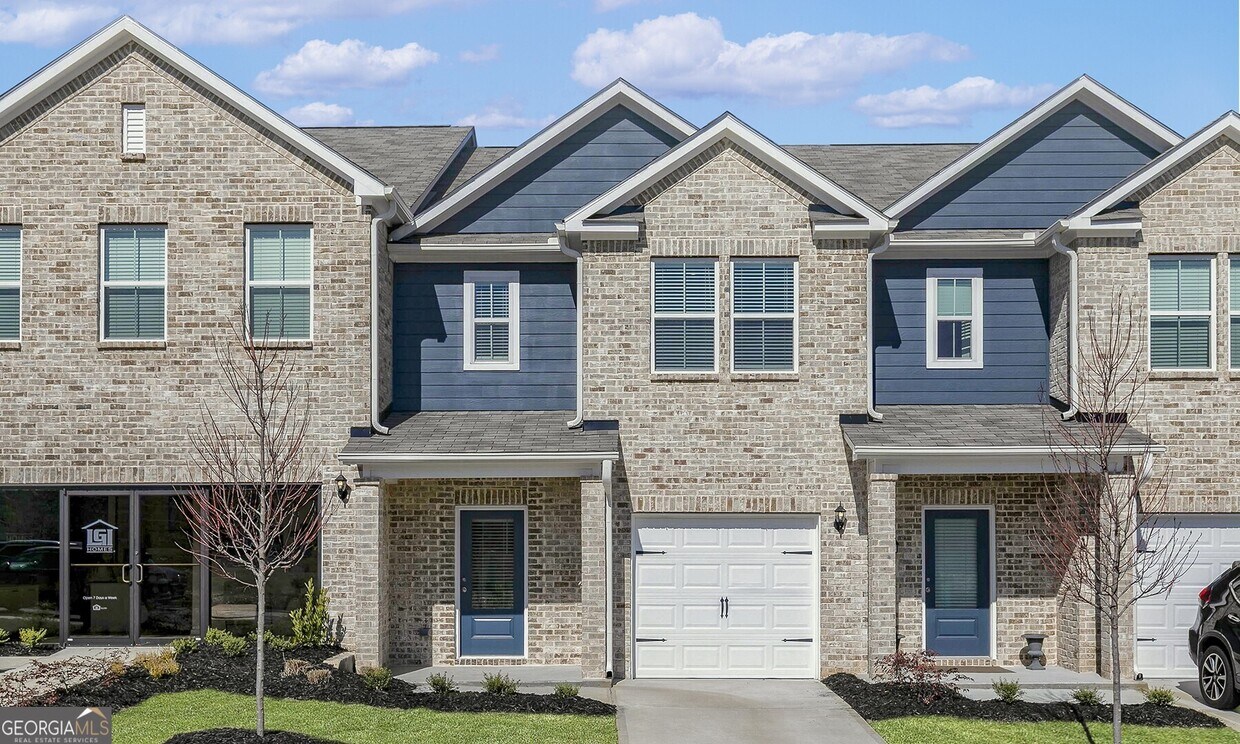 Primary Photo - 3983 Hidden River Ln