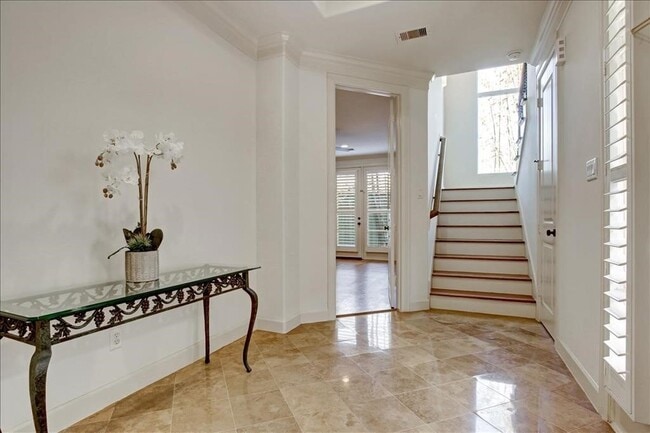 Foto del edificio - 2318 Welch St