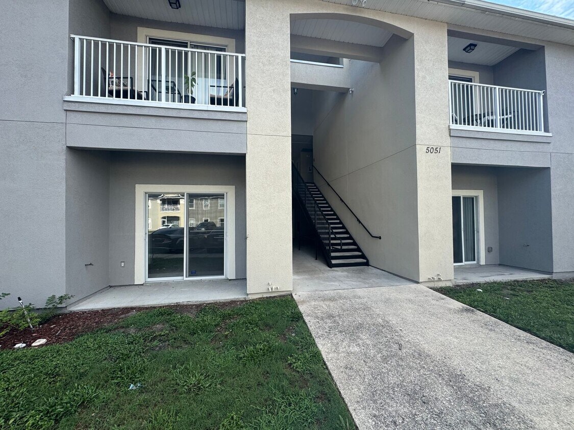 Move In Special! 1/2 Off 1st Months Rent T... - Move In Special! 1/2 Off 1st Months Rent T...