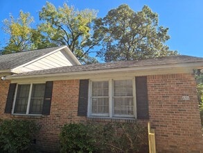 Building Photo - 406 Harden St