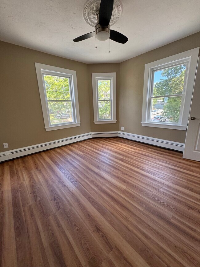 Foto del edificio - Cedar Street Haverhill