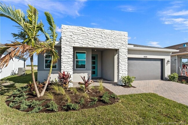 Building Photo - 14135 SW Safi Ter