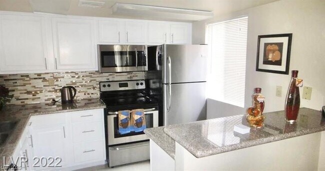 Building Photo - 4361 Alexis Dr