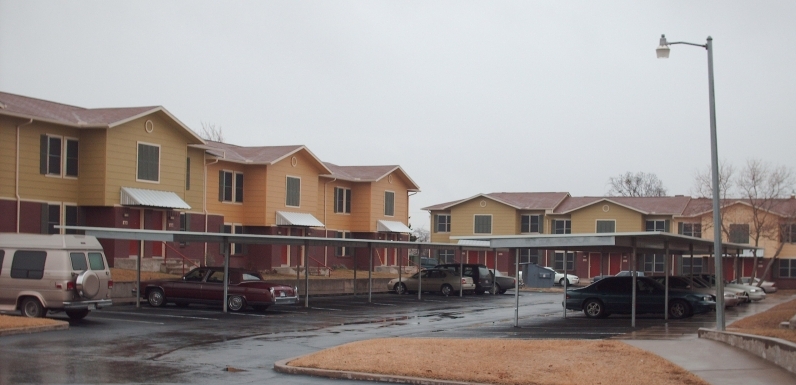 Foto del edificio - Canyon Creek Town Homes