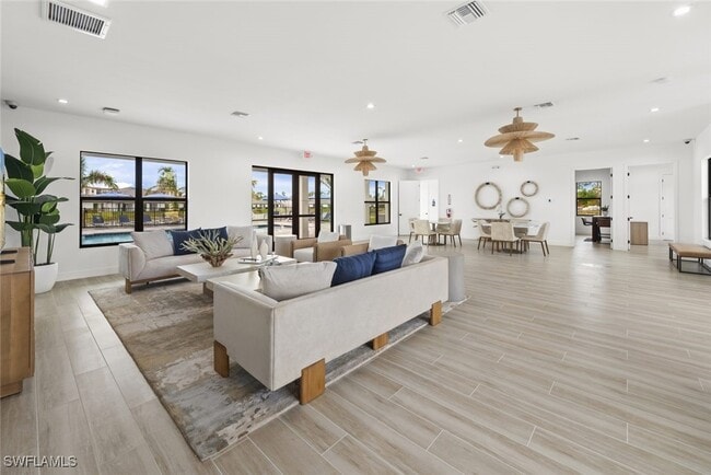 Building Photo - 13000 Georges Cay Pl